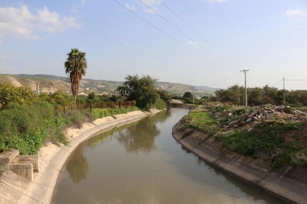 أمين عام سلطة وادي الاردن يتفقد المنشآت المائية في الاغوار
