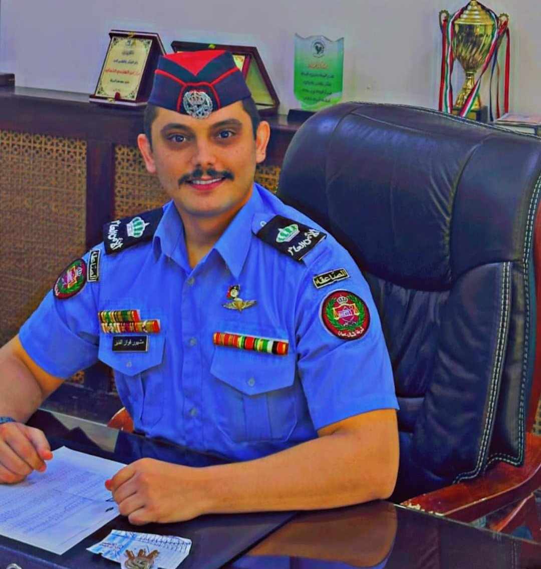 الفراية يهنئ الشيخ فواز الفايز بمناسبة ترفيع نجله