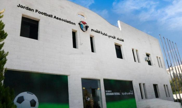 إعلام الاتحاد الأردني لكرة القدم .. تباين في المواقف وتحيز للمشاهير أمام المواقع الإخبارية !