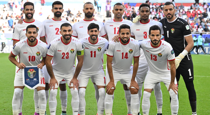 عموتة: الإفراط في تناول بعض الأطعمة تسبب بتسمم 5 لاعبين في منتخب النشامى