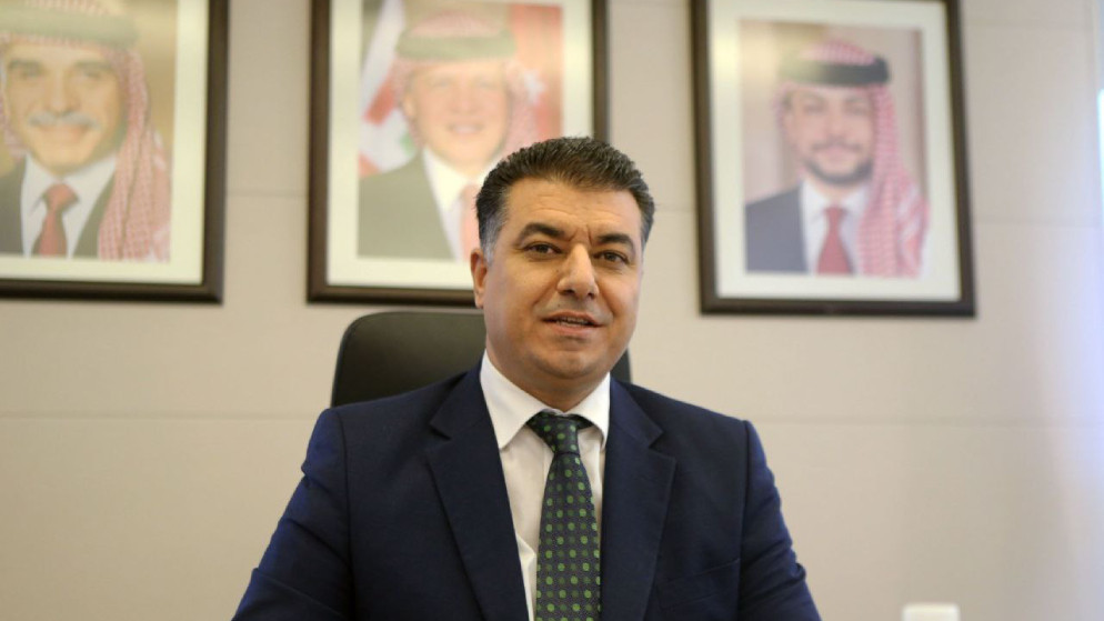 وزير الزراعة يلتقي رئيسة وأعضاء جمعية اللوزيات