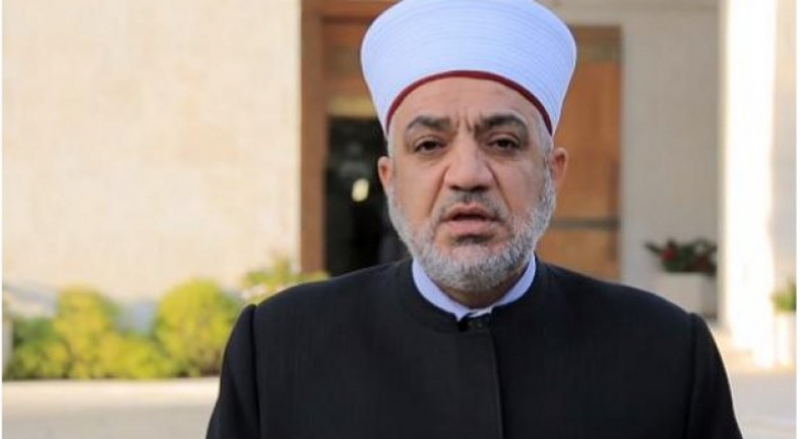وزير الأوقاف: الحجاج يتواصلون مع البعثة الأردنية عبر تطبيق الحاج الأردني
