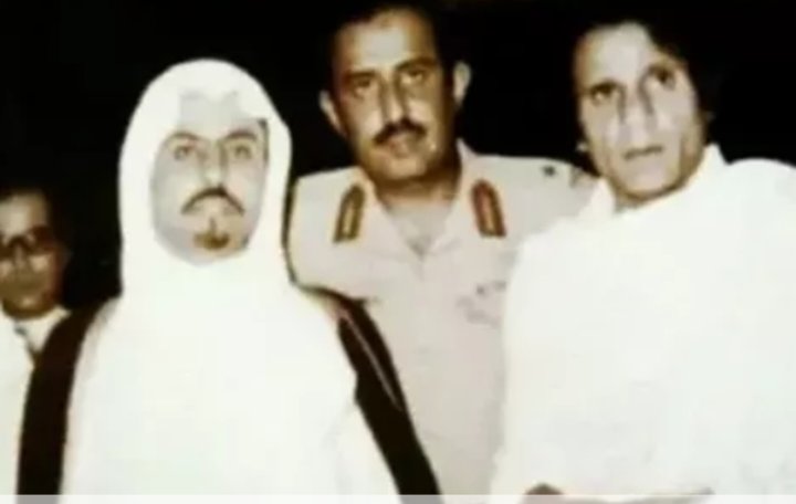 غسل الكعبة وصلى بداخلها.. ماذا فعل عبد الحليم حافظ بالأراضي المقدسة؟