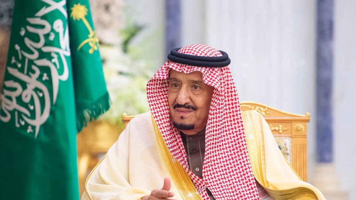 خادم الحرمين: أهنّئكم بعيد الأضحى المبارك سائلين المولى أن يتقبّل من الحجاج وأن يديم علينا الأمن والاستقرار