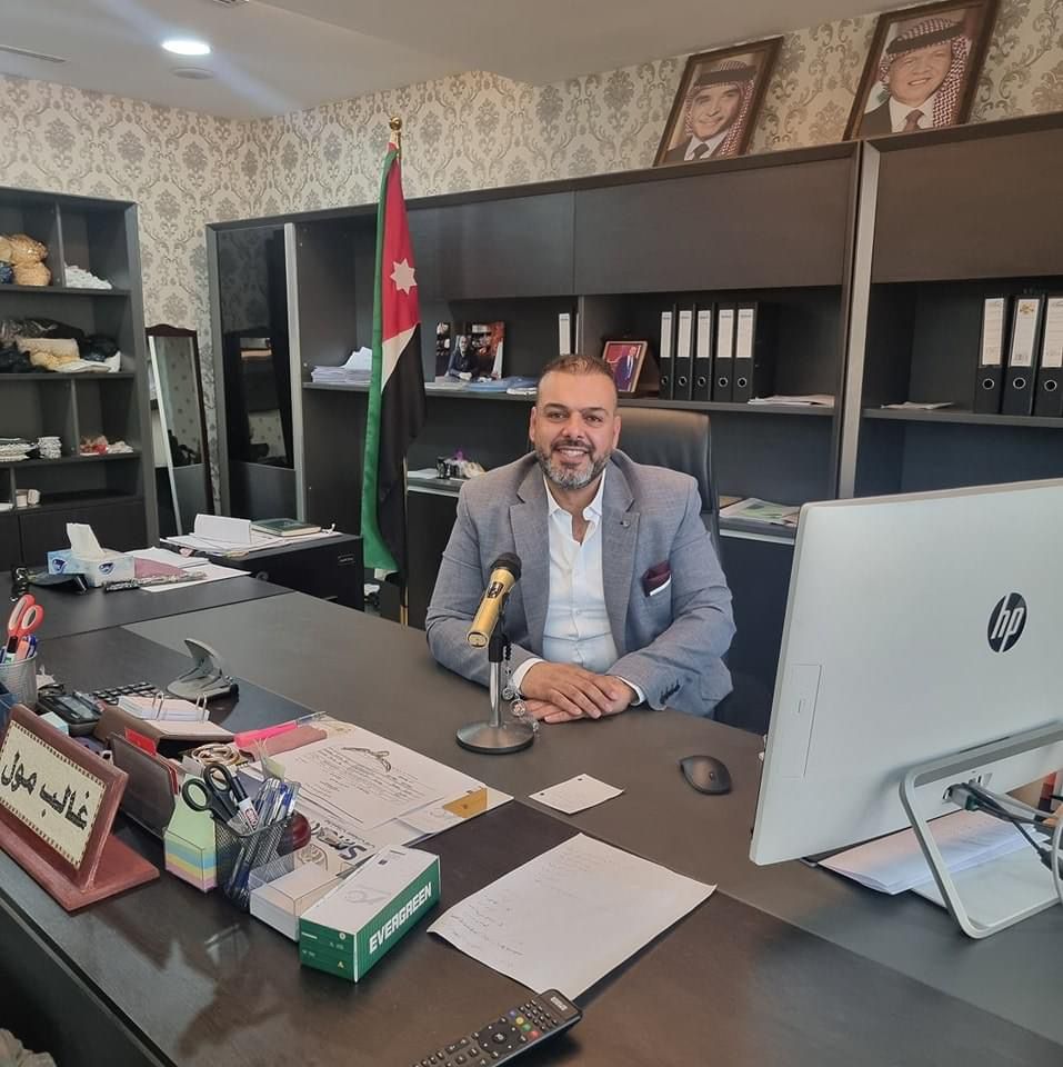 رجل الأعمال غالب الشلالفة يهنئ ابناء الدائرة الاولى محافظة العاصمة بمناسبة عيد الأضحى المبارك