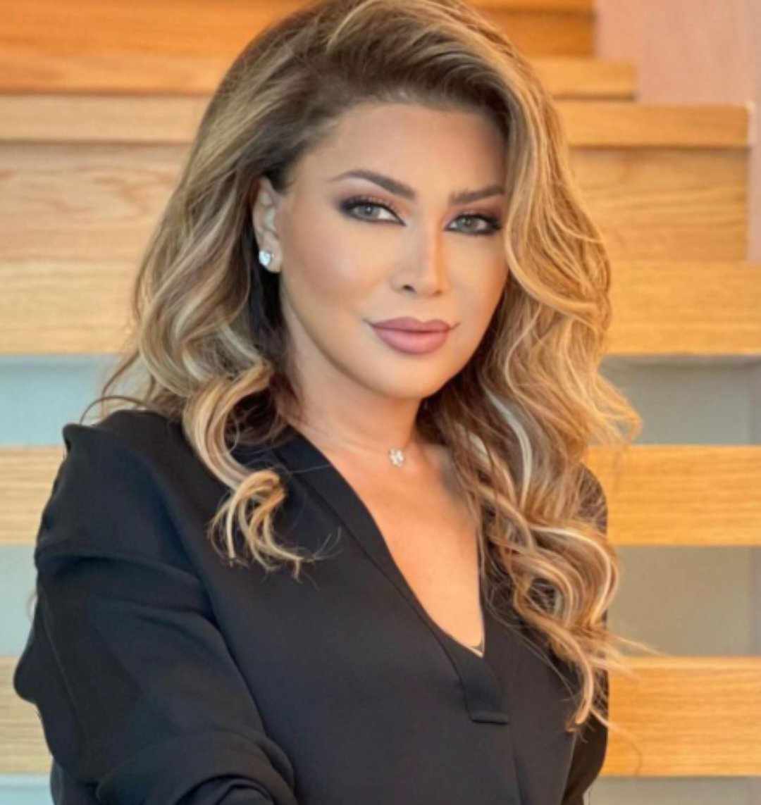 نوال الزغبي تنفي الاتهامات وتؤكد علاقتها القوية مع نجوى كرم