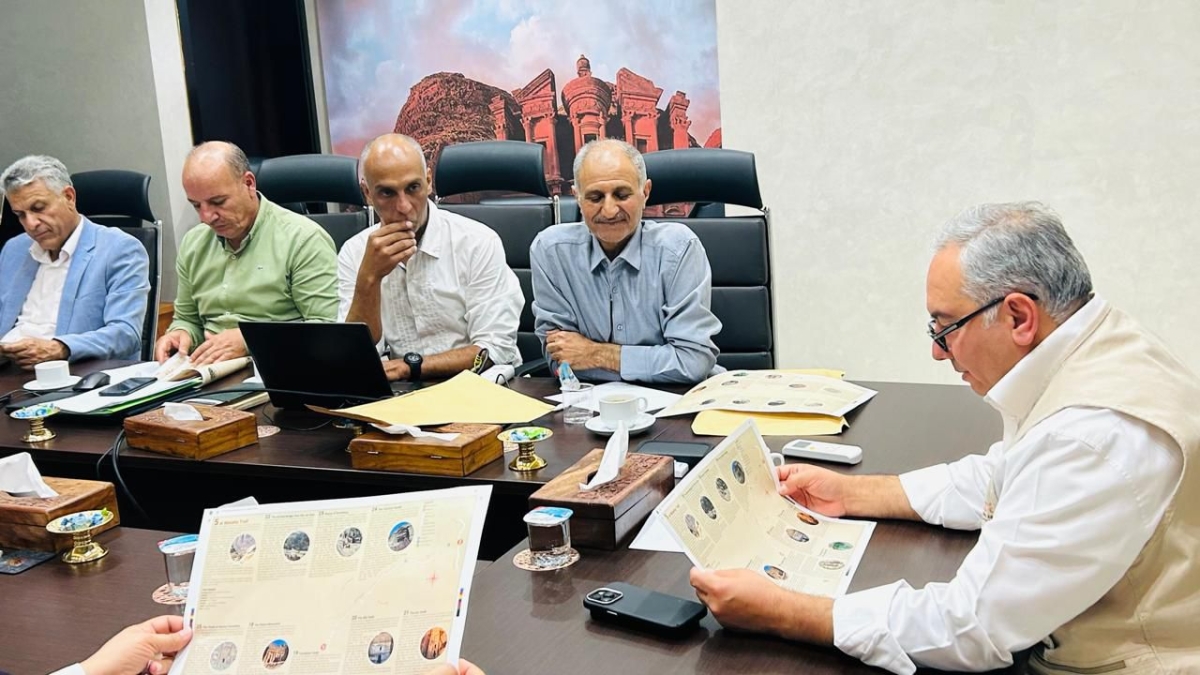 البريزات يتابع نسب الإنجاز في استحداث مسارات البترا الجديدة