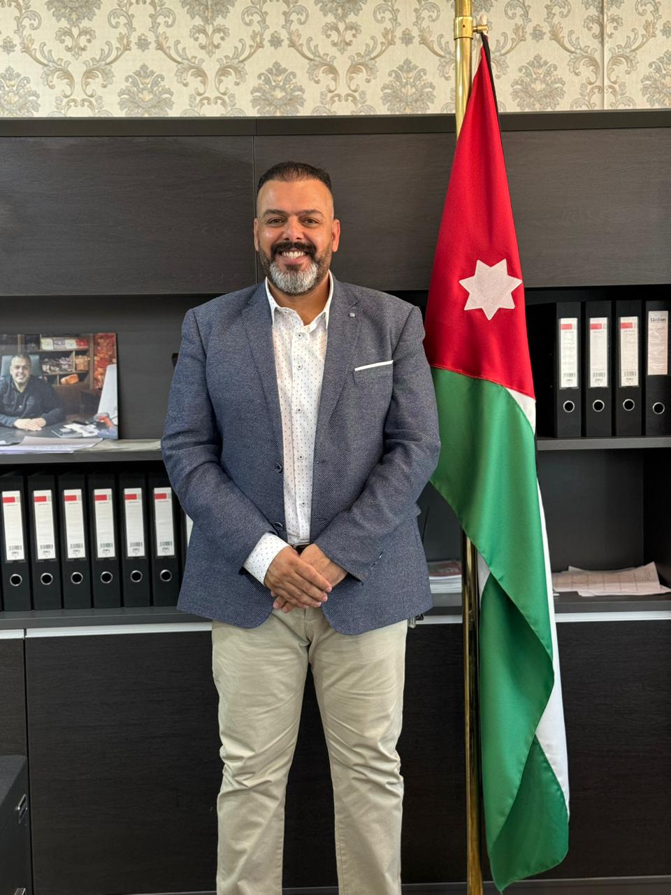 ابناء الدائرة الاولى عمان يعلنون مؤازرتهم للمرشح غالب الشلالفة
