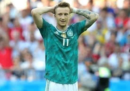 لماذا المانيا تلعب باللون الاخضر ؟