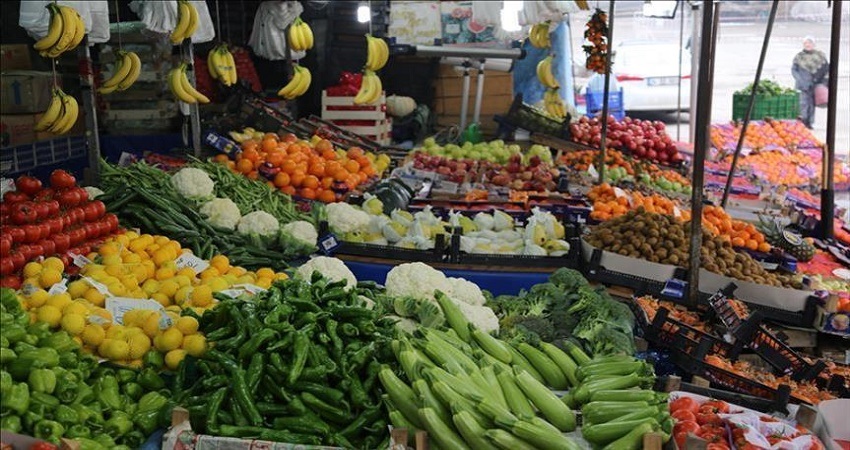 1036 طن خضار وفواكه وورقيات ترد للسوق المركزي باربد اليوم