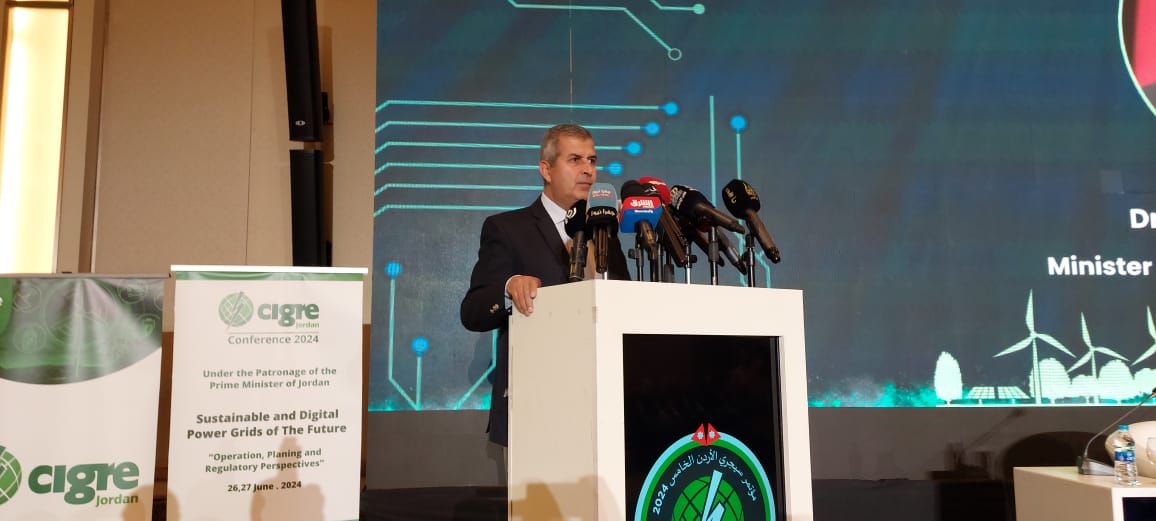 مندوبا عن رئيس الوزراء.. وزير الطاقة يفتتح فعاليات مؤتمر سيجري الوطنية الاردنية