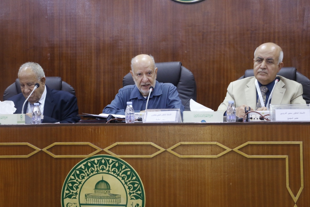 المجمع يعاين تحقيق التراث في موسمه الثقافي الثاني والأربعين ...صور