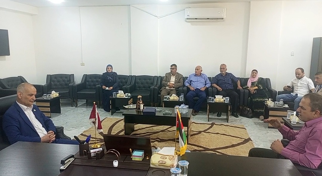 “التعاونية الأردنية” تبحث توفير فرص عمل ضمن مشاريعها في جرش