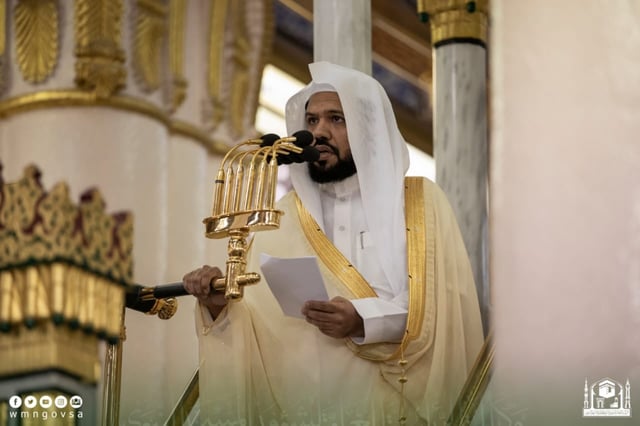 إمام المسجد النبوي: هنيئاً للحجاج نعمة إتمام المناسك وهنيئاً لولاة الأمر خدمة الحرمين