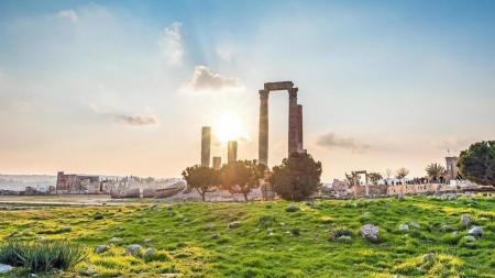أجواء حارة نسبيا السبت وصيفية معتدلة الأحد