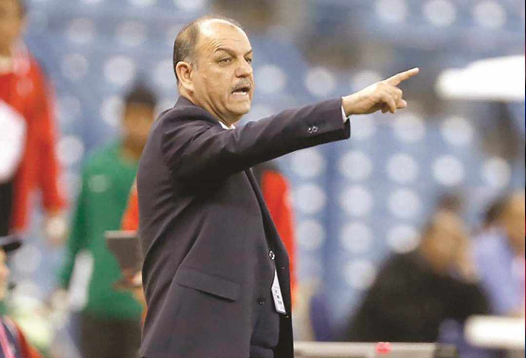 الاتحاد الكويتي لكرة القدم ينفي تقديم أي عرض للمدرب العراقي عدنان حمد