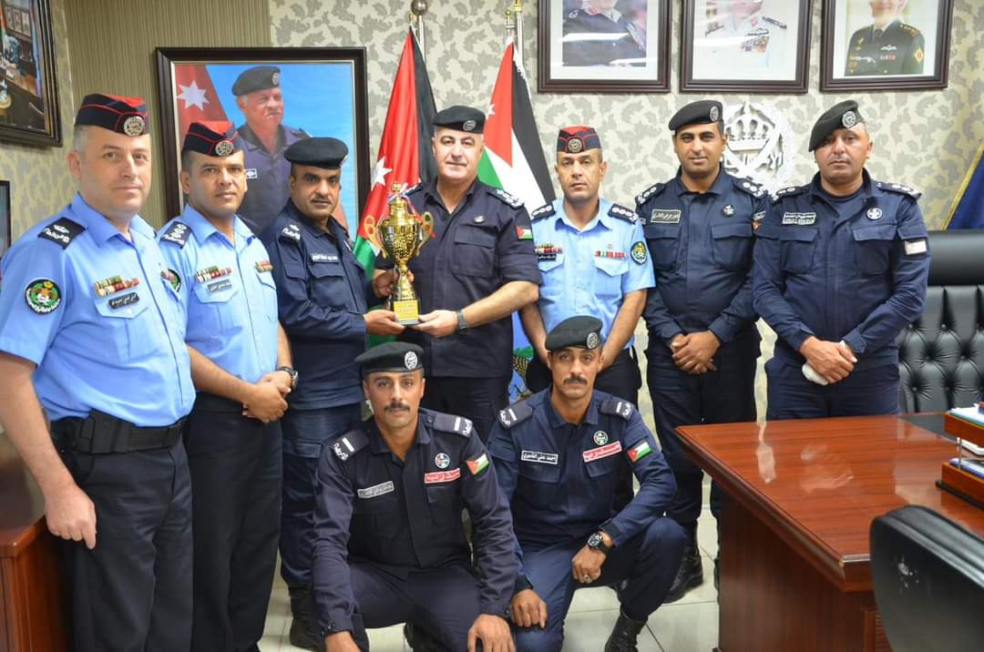 العميد طاشمان يكرم فريق الرماية بحصوله على المركز الاول في رماية المسدس