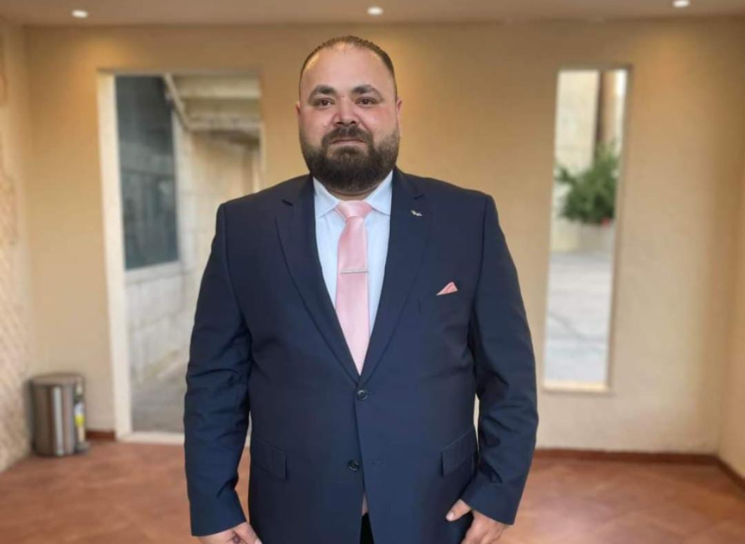 الحديدي يهنئ ابن عمه محمود زكي بيوم زفافه