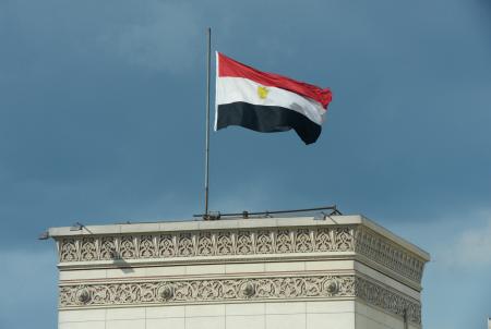 مصر: حكومة جديدة تؤدي اليمين الأربعاء وتغيير 20 حقيبة وزارية