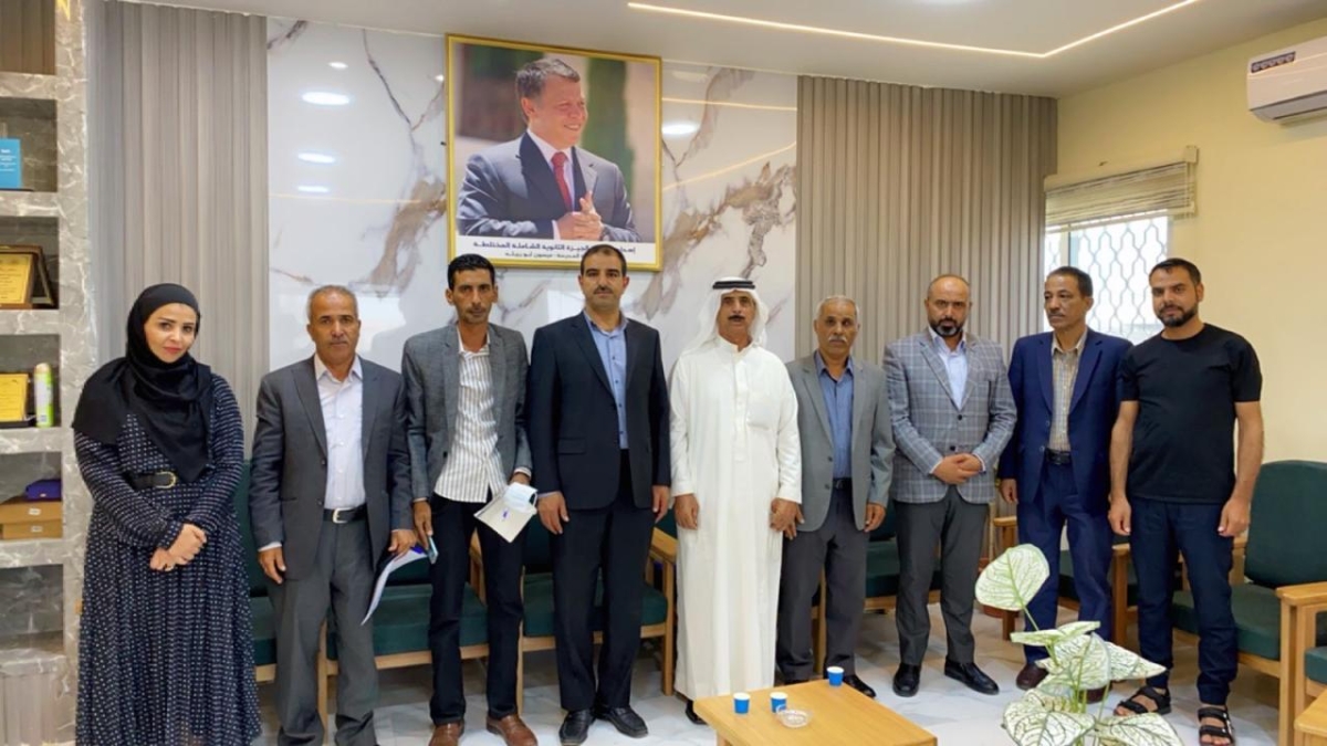 السكارنة يجتمع مع مجلس التطوير التربوي...صور