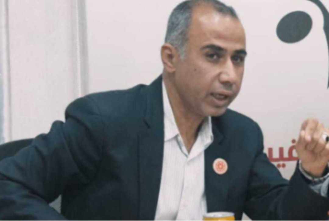 الأحزاب السياسية مابين الشخصية الرمزية  والبرامجية .