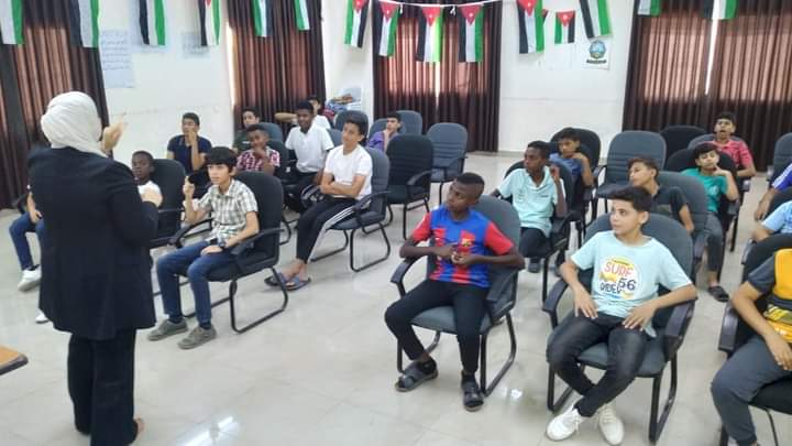 محاضرة حول مخاطر التلوث البيئي في مركز شباب بيت رأس