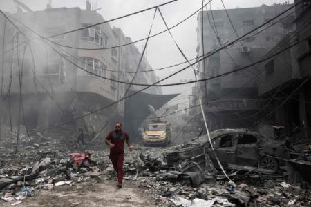 6 شهداء ومصابون في قصف الاحتلال مواقع بقطاع غزة