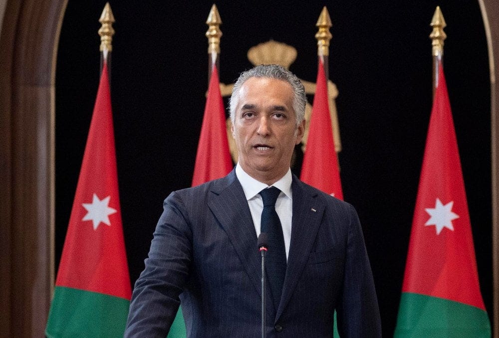 وزير السياحة وسفراء يزورون البترا
