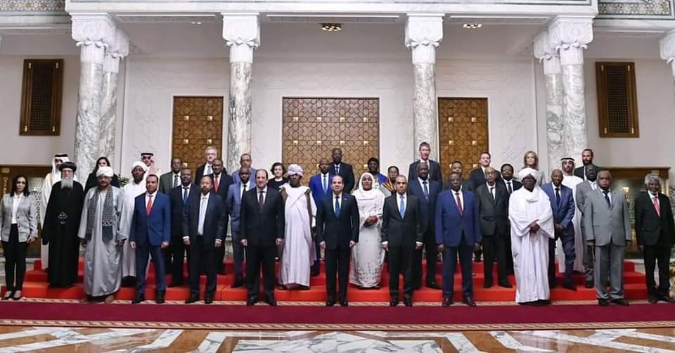 السيسي يستقبل  وفداً سودانياً ...صور