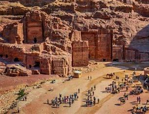 سلطة البترا تستعد للموسم السياحي المقبل