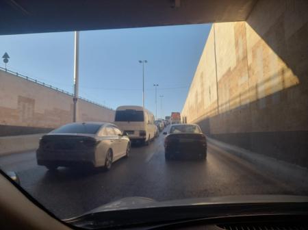 السير توضح سبب الازحامات المرورية عند نفق الداخلية ودوار الشعب