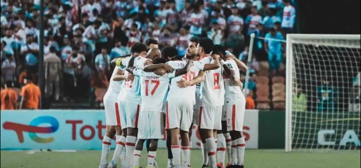 لاعب الزمالك يُشهر إسلامه