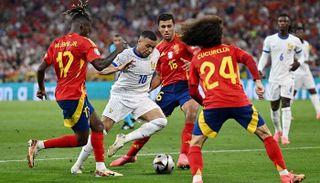 إسبانيا تهزم فرنسا وتتأهل لنهائي يورو 2024