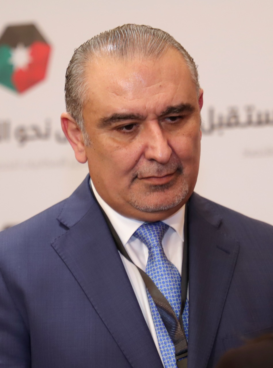 الشريدة: لم تلغَ الإجازة دون راتب بل تم تنظيمها