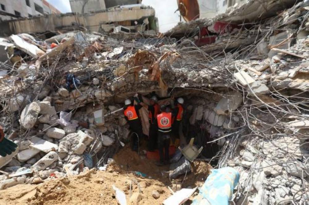 استشهاد مدير إدارة الإطفاء بالدفاع المدني بمجزرة خان يونس