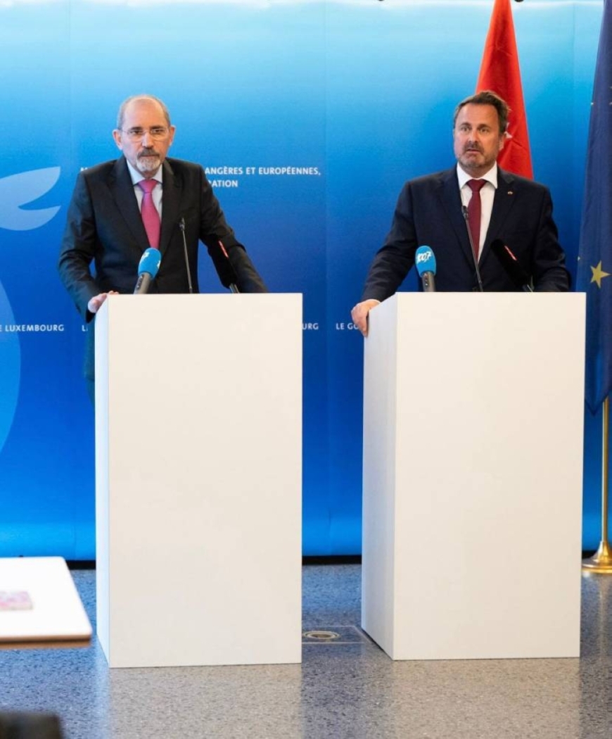 الصفدي من لوكسومبورغ: أولويتنا وقف العدوان على غزة