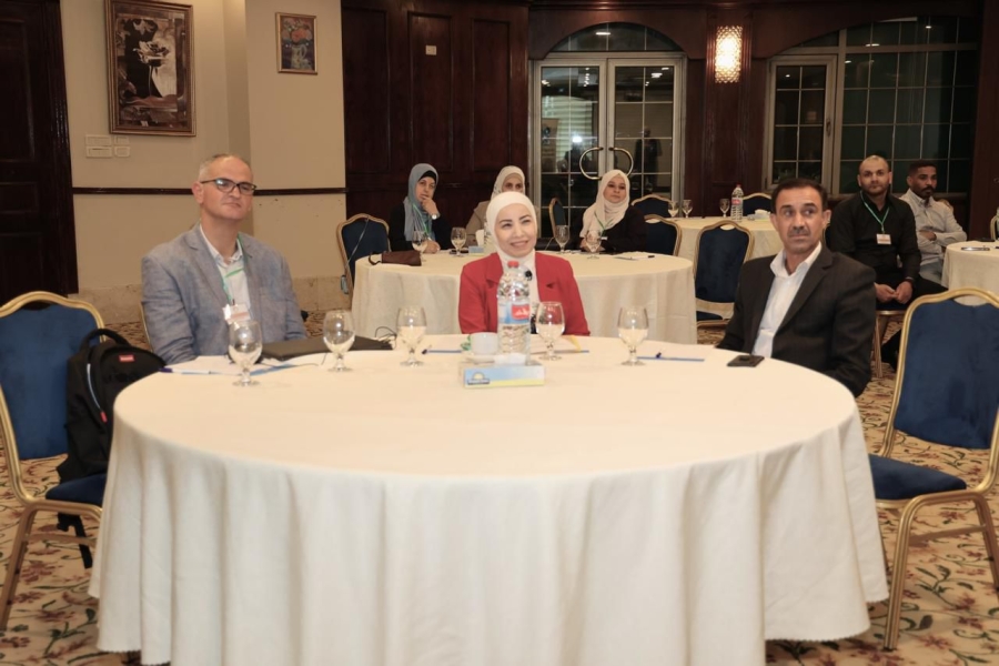 دورة تدريبية لضباط ارتباط الإعلام في صندوق المعونة الوطنية