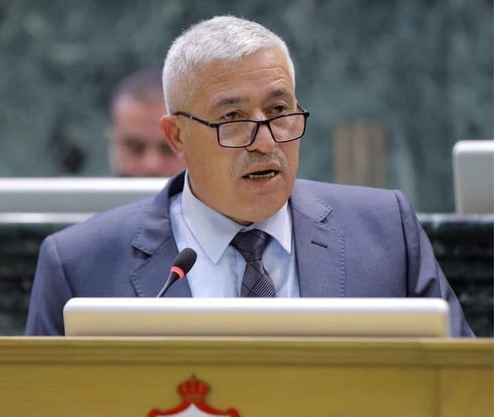 النائب علي الطراونة يعلن : لن اترشح للانتخابات