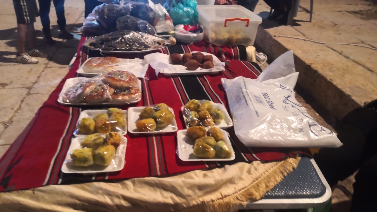 وحدة تمكين المراة  في بلدية جرش تشارك في مهرجان جرش ...صور