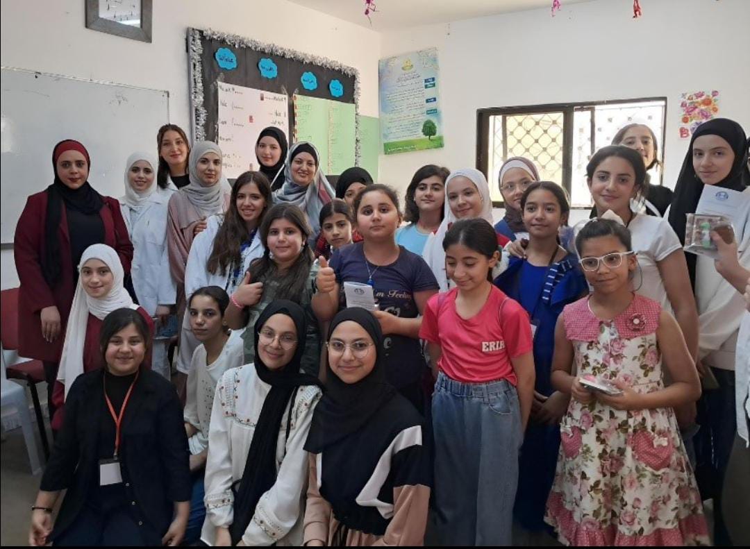 قسم التغذية السريرية في فيلادلفيا يقيم يومًا توعويا في النادي الصيفي لمركز طيبة القرآني في عين الباشا