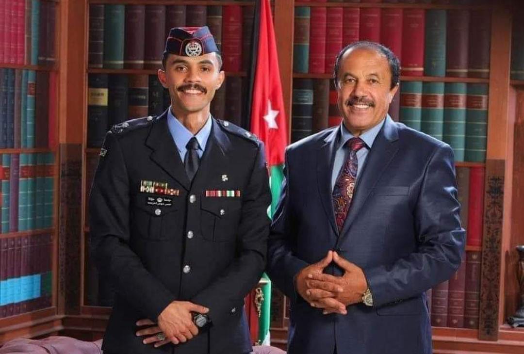 الجبور يهنئ الدكتور عوض الخرابشة بزفاف نجله الملازم عيسى