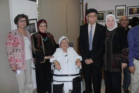 فلسطين في الوجدان .. معرض للفنانة نعمت الناصر في منتدى الرواد