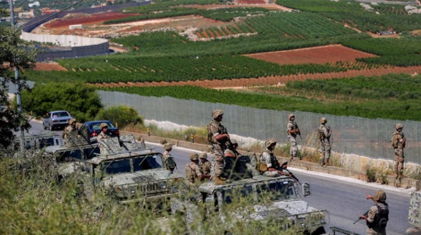 شهيد وأربعة جرحى في غارتين إسرائيليتين على جنوب لبنان