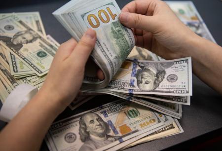 سعر الدولار اليوم في مصر الأربعاء 31 يوليو 2024.. تلميحات صندوق النقد ترفع الأخضر