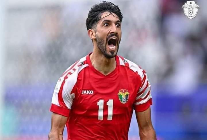 يزن النعيمات بدون نادي: كيف يؤثر ذلك على مستواه الفني قبيل تصفيات كأس العالم؟