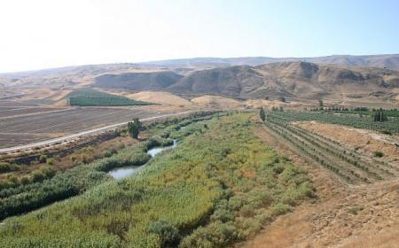 سلطة وادي الأردن تقرر استملاك أراضٍ لغايات مسار الخط الناقل