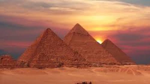 نظرية جديدة حول كيفية بناء المصريين القدماء أقدم هرم .. ما هي؟