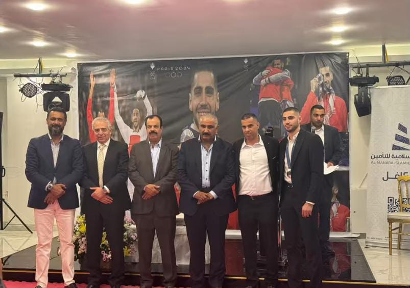 تكريم اللاعب زيد مصطفى والمدرب فارس العساف تحت رعاية المرشح تيسير أبو عرابي