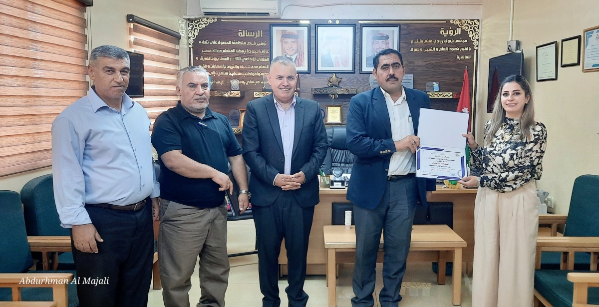 تربية القصر تكرم المعلمين والمعلمات المشاركين في الانشطة والفعاليات الفنية
