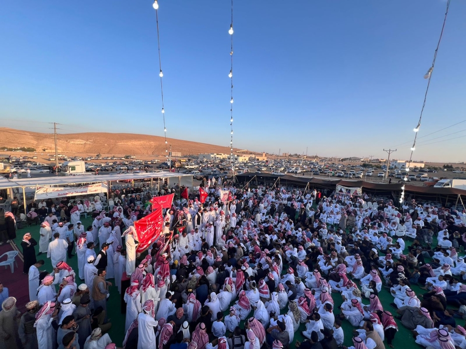 افتتاح مقر الدكتور عواد أبو شريتح الحويطات وسط حضور جماهيري في البادية الجنوبية